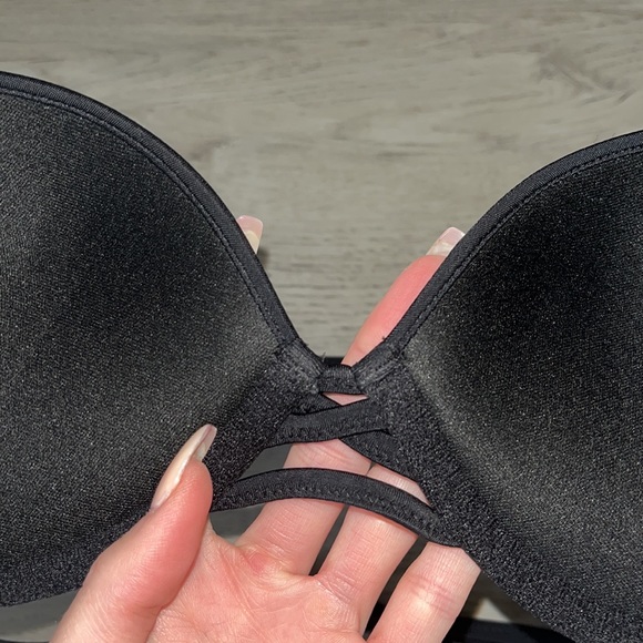 Black Strappy Push-up Swimsuit Bikini Top 32B - Picture 8 of 9